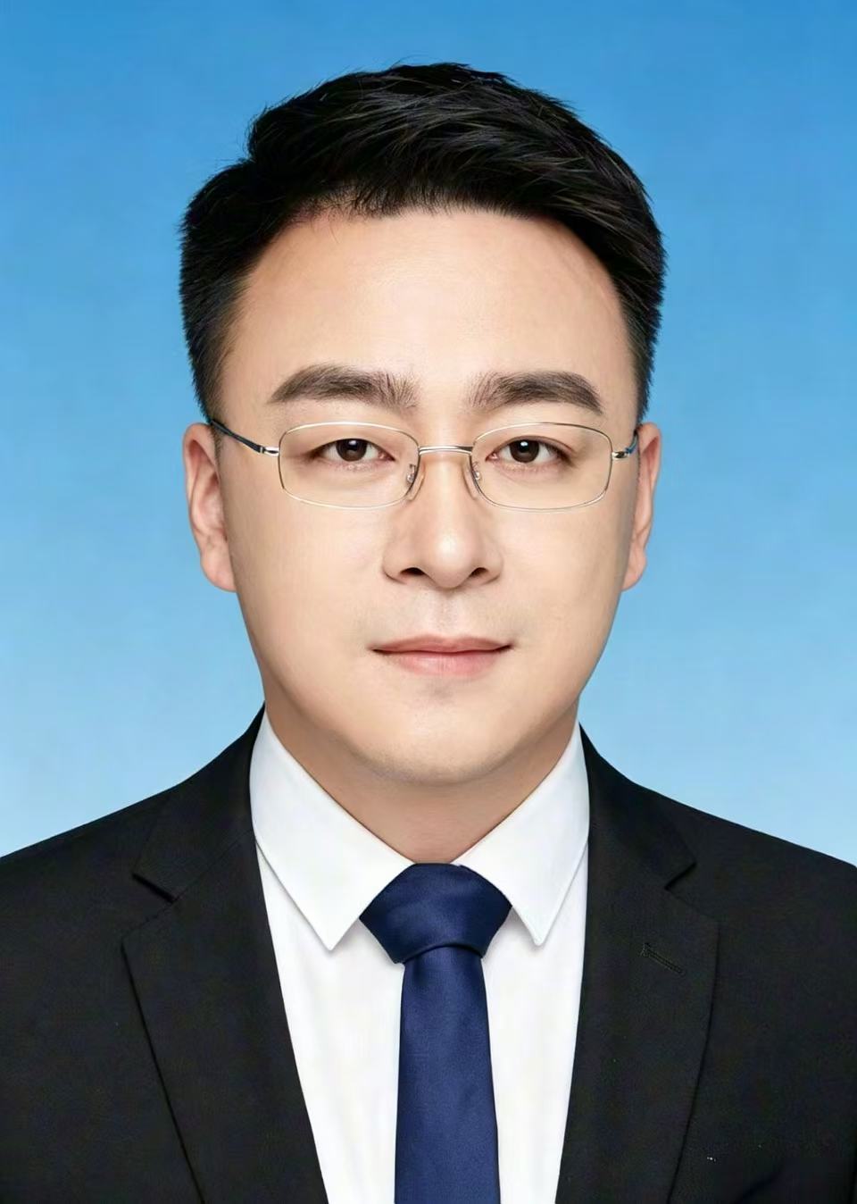 琚明亮 市知识产权保护中心主任（副处长级）